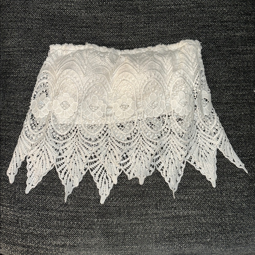 Charlotte Russe White Lace floral Top with built-in bra padding!